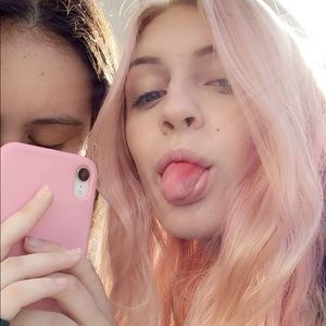 Meet your Posher, Hannah